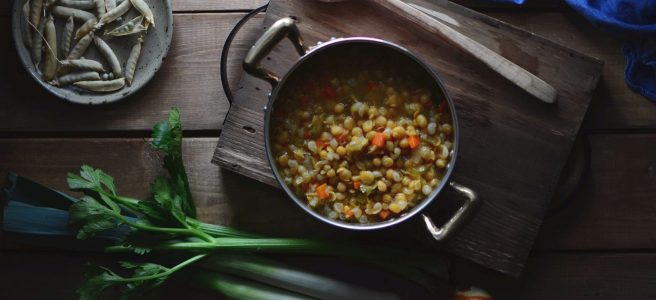 french canadian pea soup | conifères & feuillus